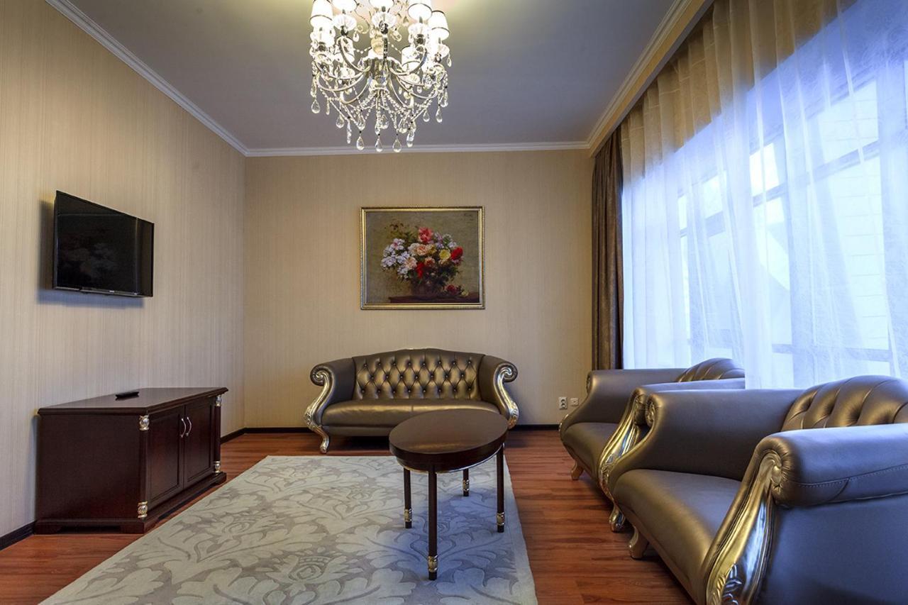 Отель Royal Park Hotel&Spa Астана Экстерьер фото